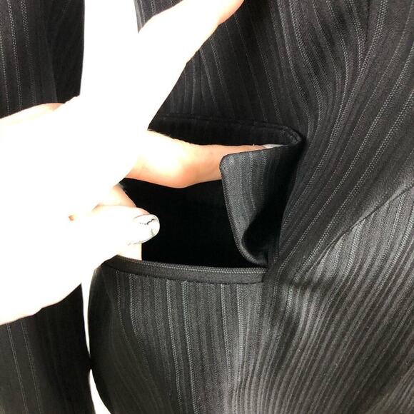 Theory Office Siren Pinstripe Blazer Black Shadow Stripe  Black Officecore - Picture 2 of 13